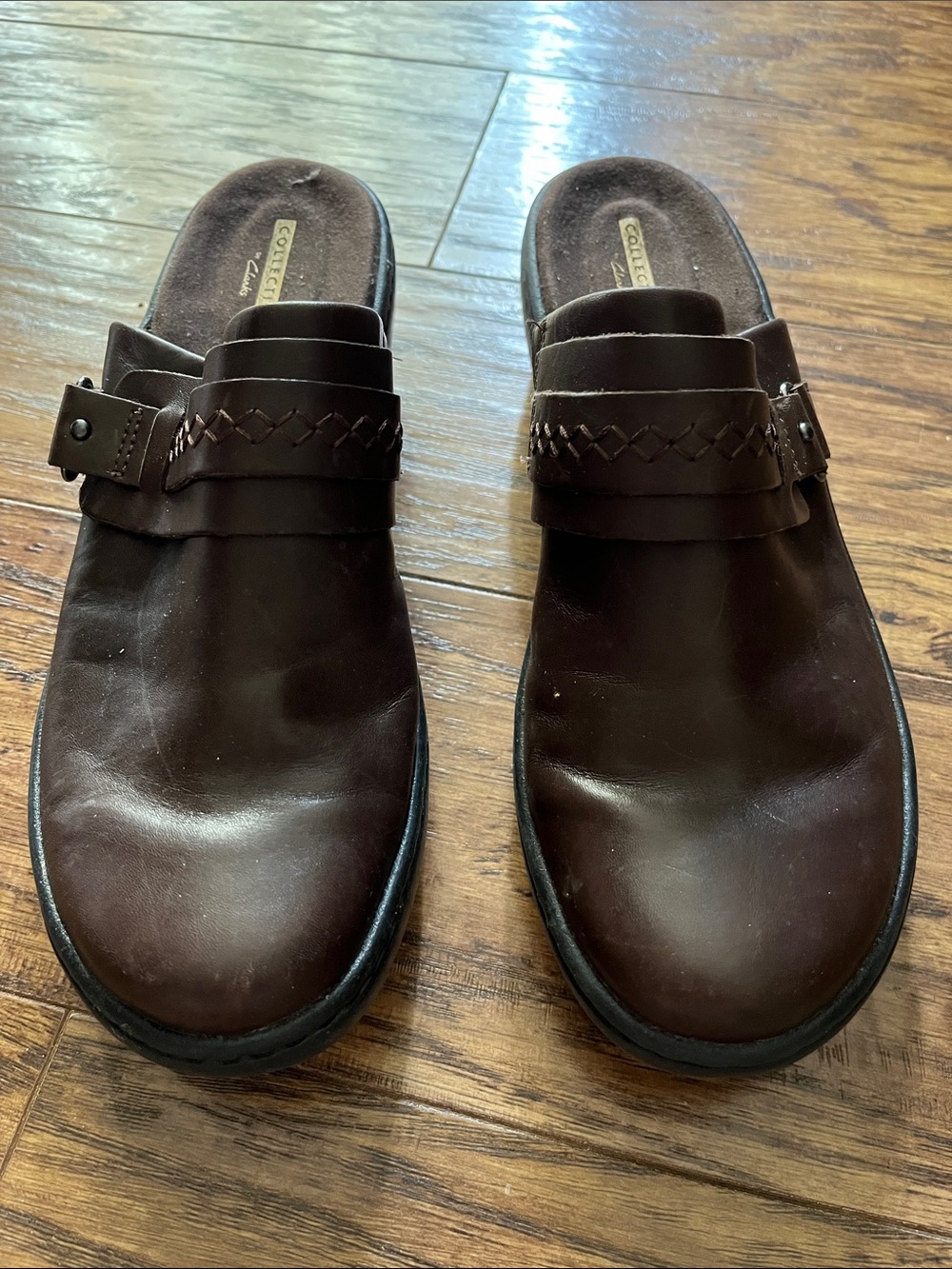 Clarks Women’s  Dark Brown Leather Slip-On Loafers